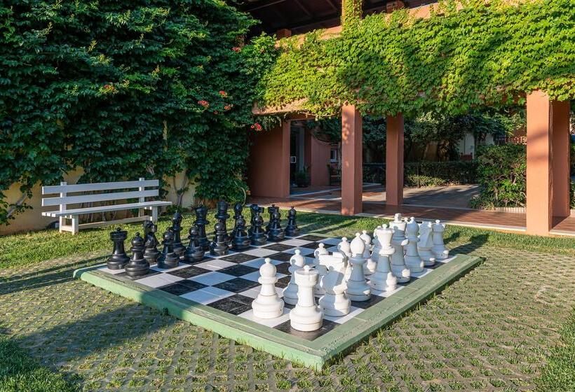 Отель Anissa Beach