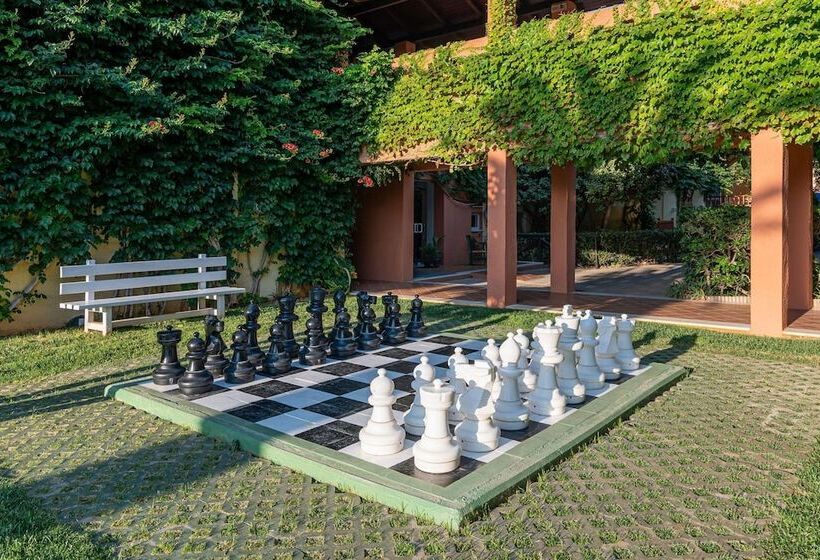 Отель Anissa Beach