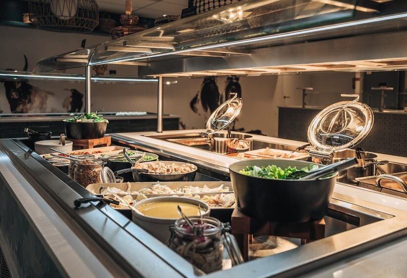 בית מלון כפרי Belambra Clubs Port Camargue   Les Salins