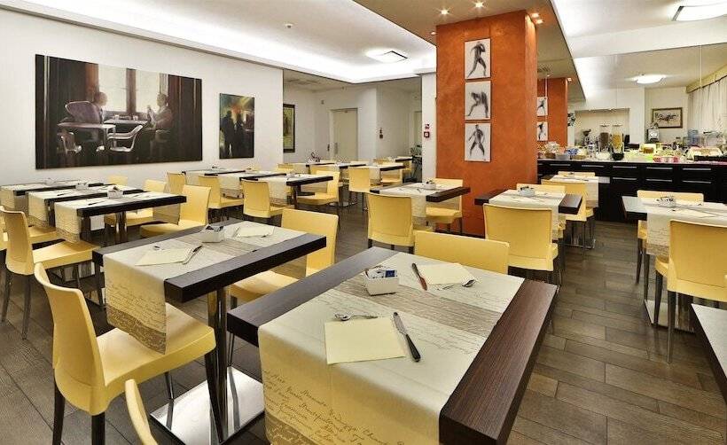 Отель Best Western Cesena