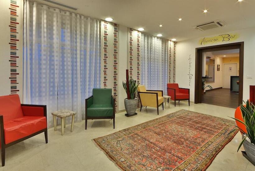 Отель Best Western Cesena