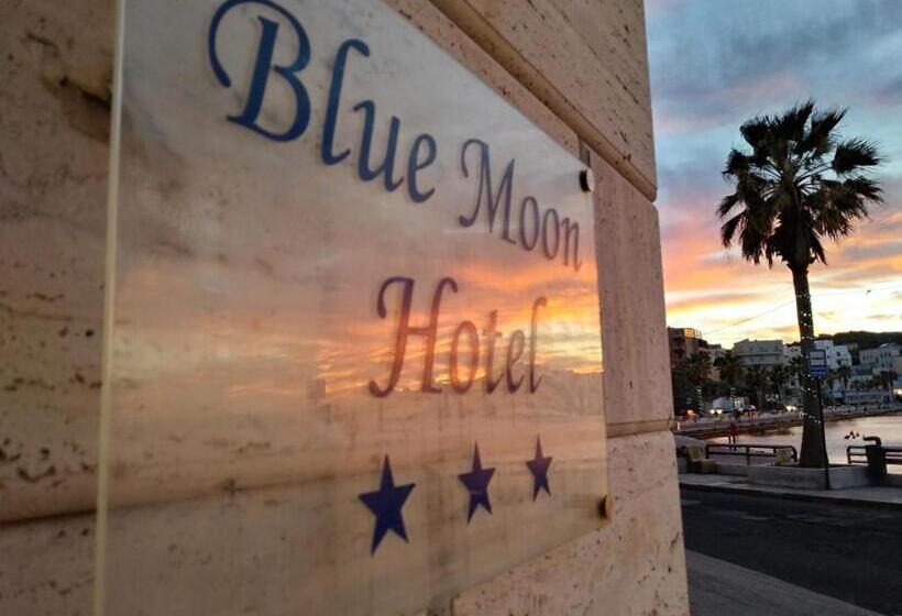 هتل Blue Moon