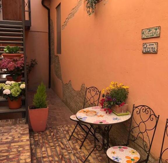 בית מלון כפרי Borgo Antico