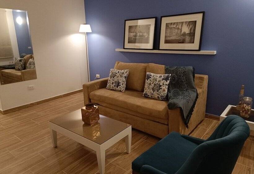 호텔 Boutique Confort Suites