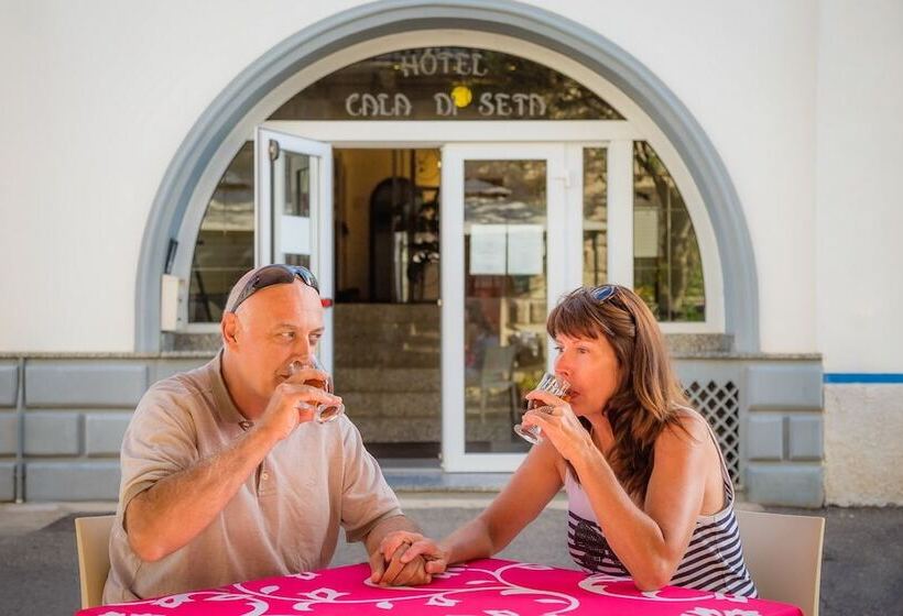 فندق Cala Di Seta