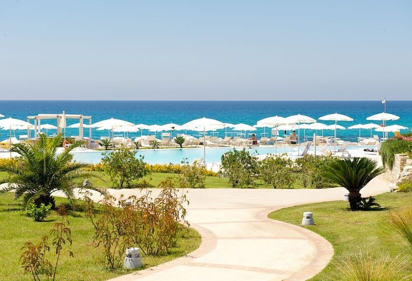 فندق Capovaticano Resort Thalasso Spa