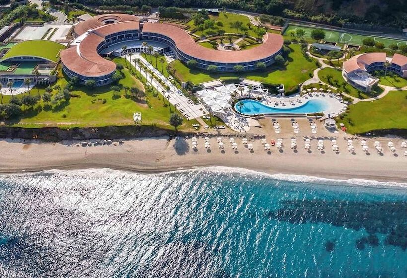 فندق Capovaticano Resort Thalasso Spa