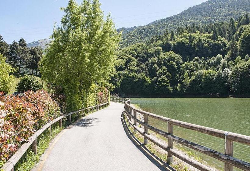 בית מלון כפרי Carlone