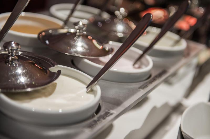 Отель Casa Poli