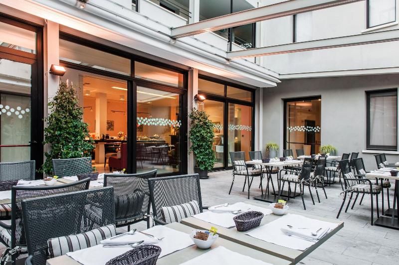 Отель Casa Poli