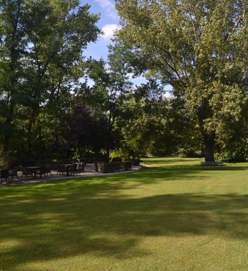 فندق Cascina Scova Resort