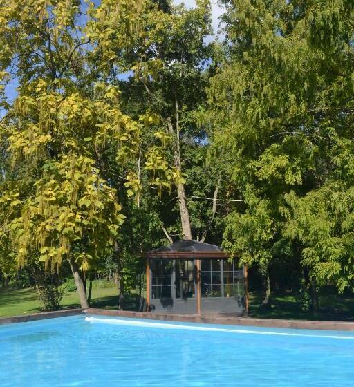 فندق Cascina Scova Resort