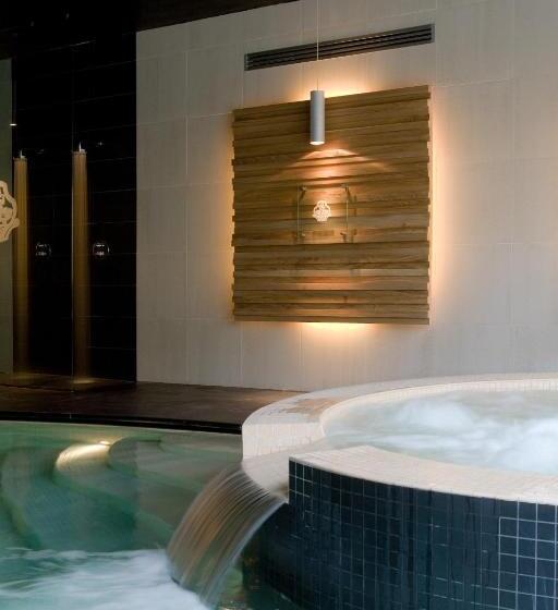 فندق Cascina Scova Resort