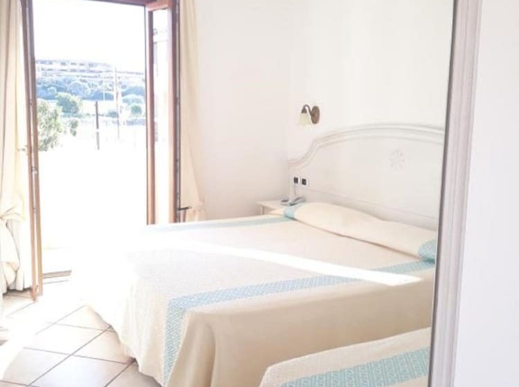 בית מלון כפרי Castello Di Tavolara