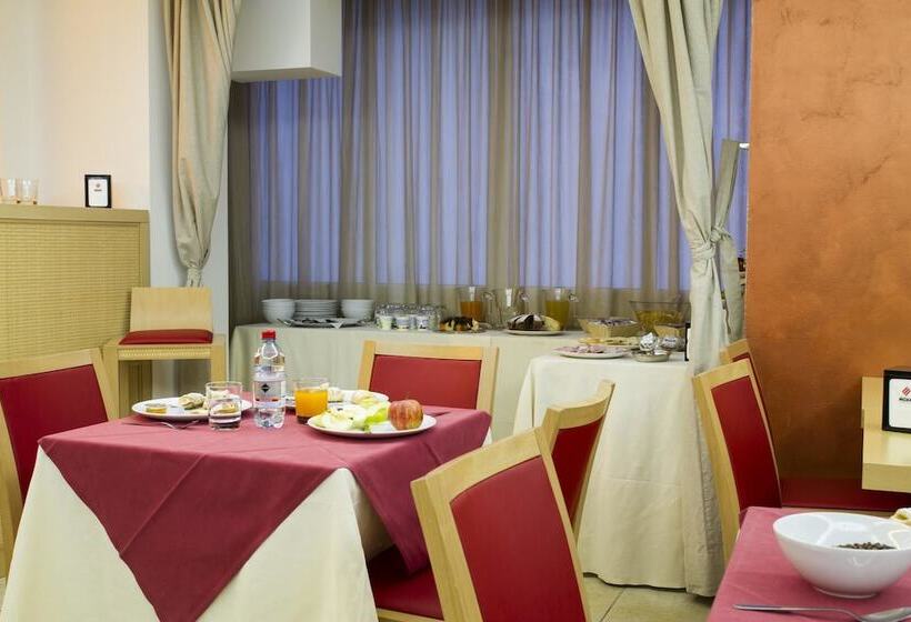 Отель Catania Town