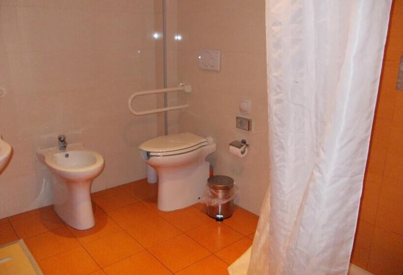 Отель Catania Town