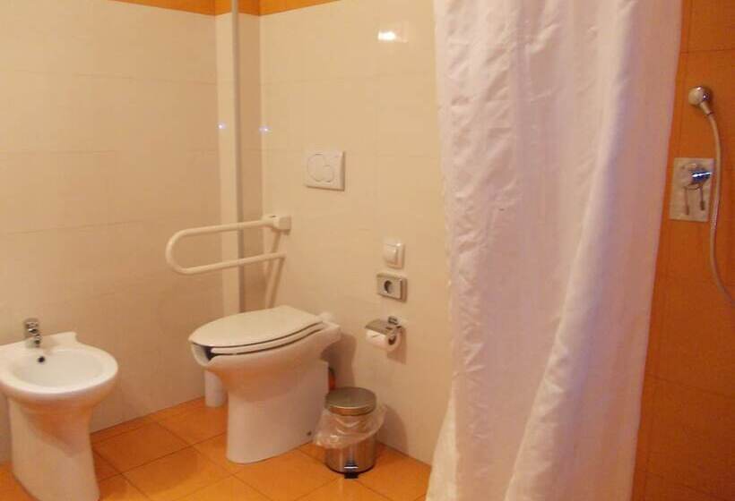 Отель Catania Town