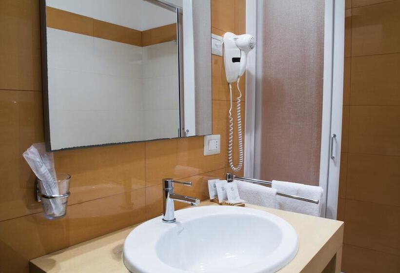 Отель Catania Town