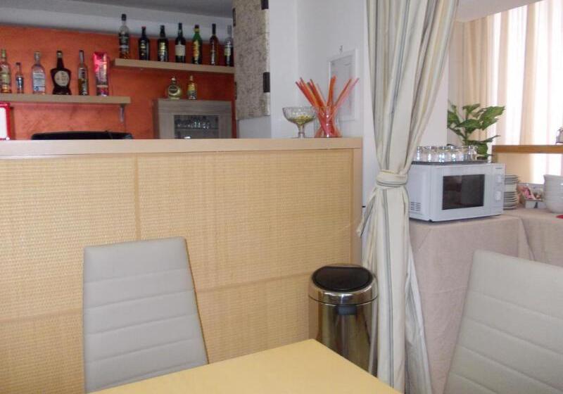 Отель Catania Town