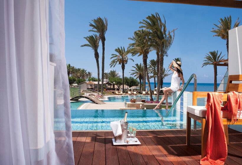 Отель Constantinou Bros Asimina Suites