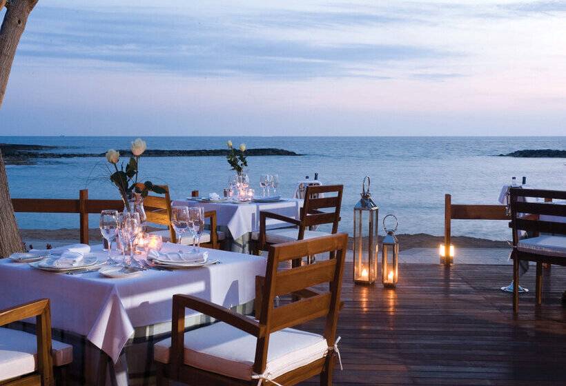 Отель Constantinou Bros Asimina Suites