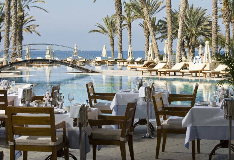 Отель Constantinou Bros Asimina Suites