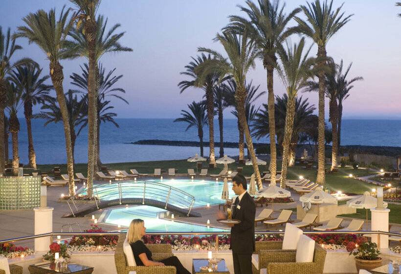 Отель Constantinou Bros Asimina Suites