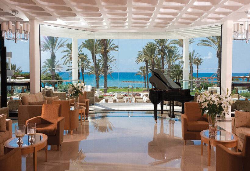 Отель Constantinou Bros Asimina Suites