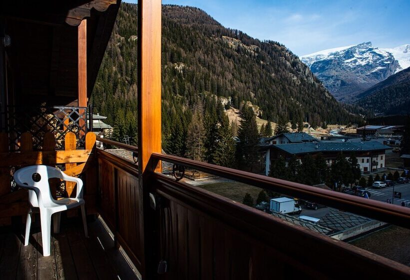 ホテル De Champoluc