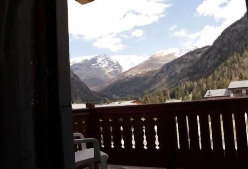 ホテル De Champoluc