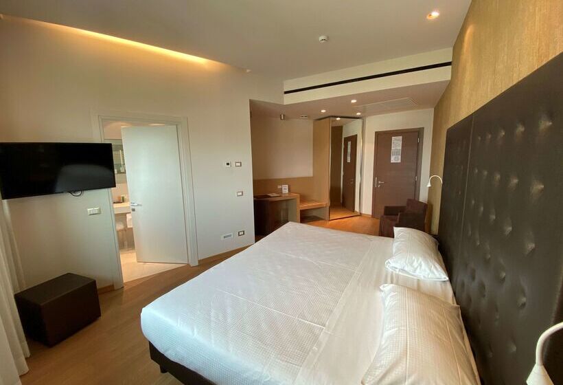 Devero Hotel & Spa, Bw Signature Collection