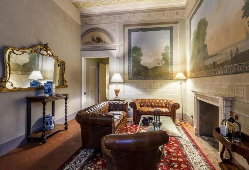 هتل Dimora Storica Palazzo Puccini