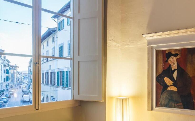 هتل Dimora Storica Palazzo Puccini