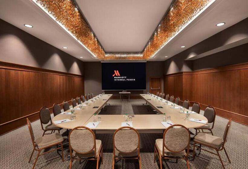 هتل Istanbul Marriott Pendik