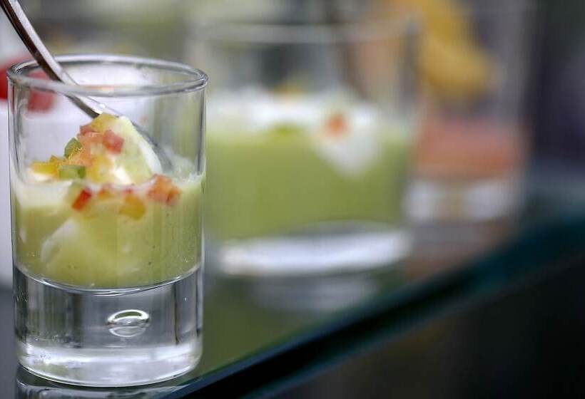 בית מלון כפרי Doge