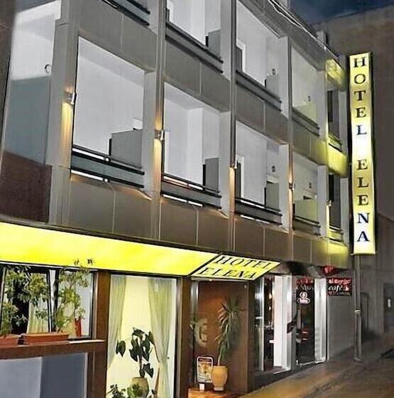 ホテル Elena