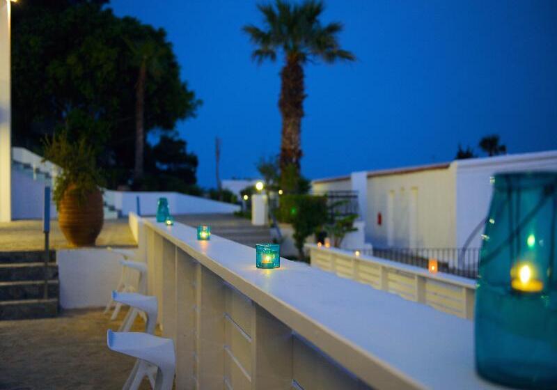 هتل Ellia Resort