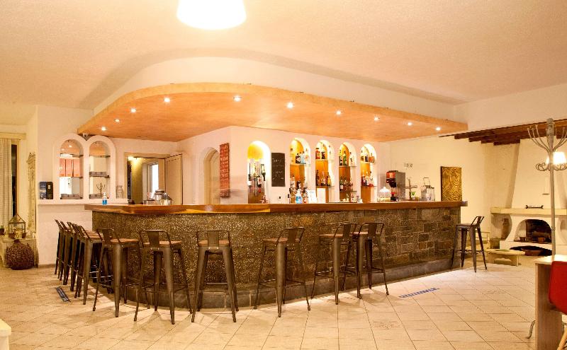 호텔 Elpida Village