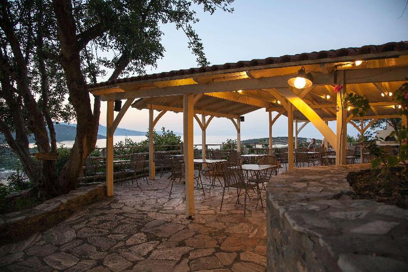 호텔 Elpida Village