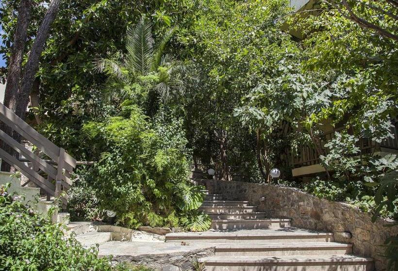 호텔 Elpida Village