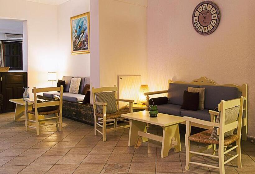 호텔 Elpida Village