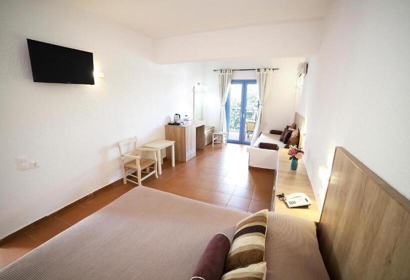 호텔 Elpida Village