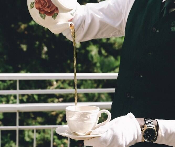 فندق Eveline Portosole