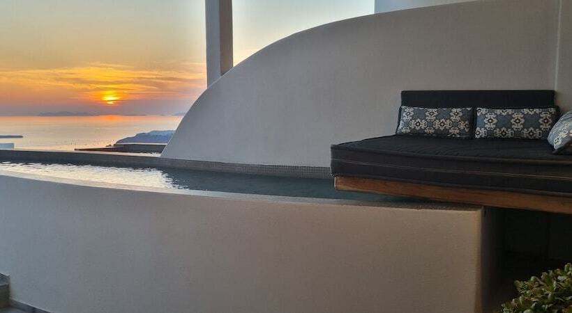 בית מלון כפרי Altana Heritage Suites