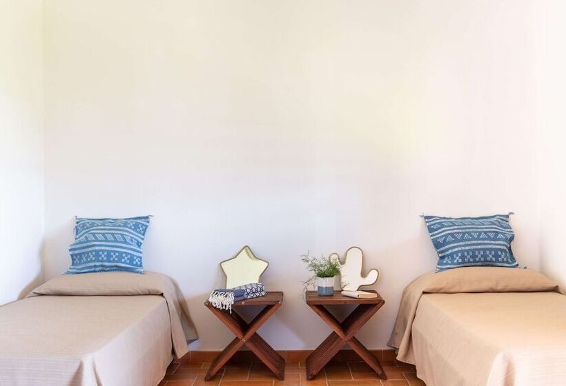 בית מלון כפרי Gitavillage California