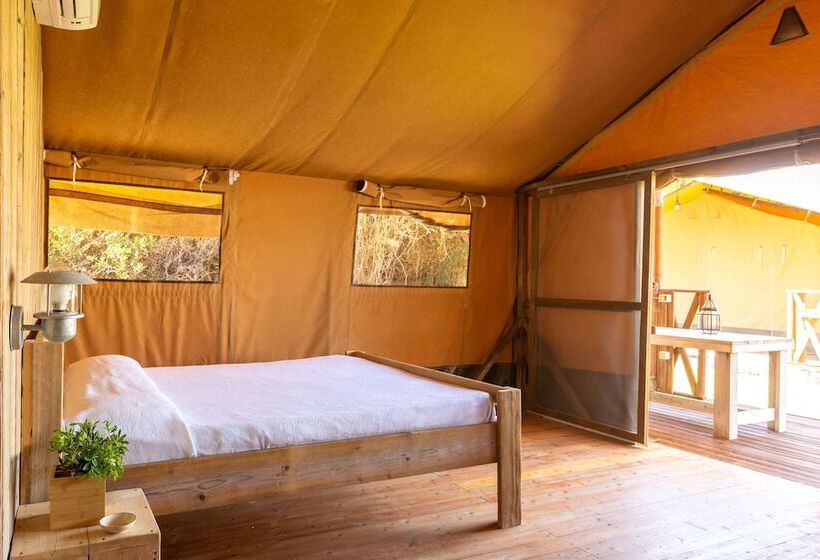 בית מלון כפרי Gitavillage California