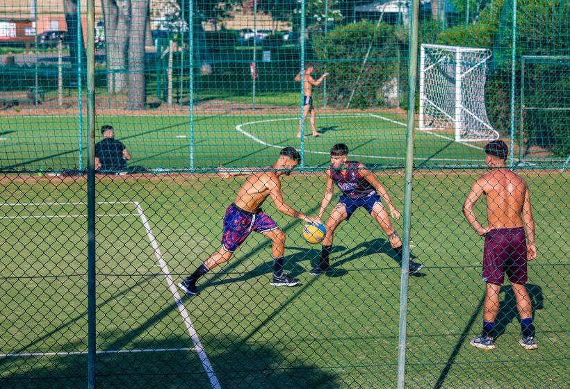 בית מלון כפרי Gitavillage California