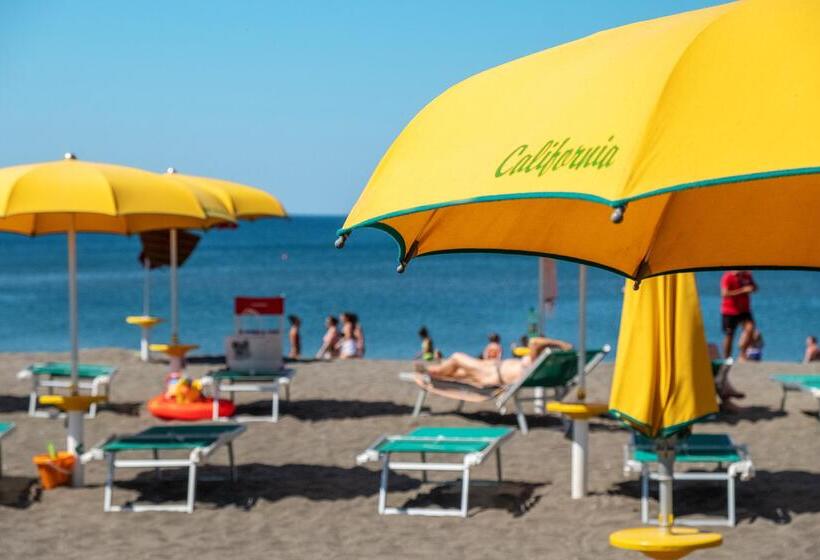 בית מלון כפרי Gitavillage California