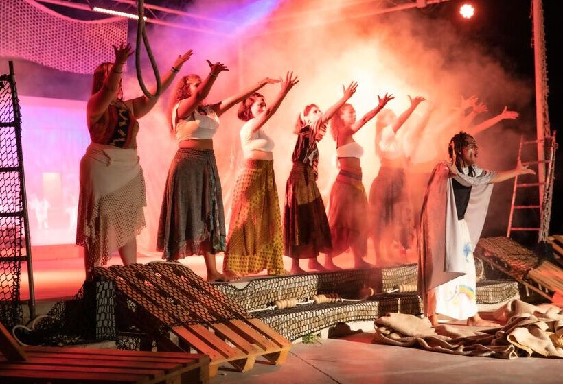 בית מלון כפרי Gitavillage California