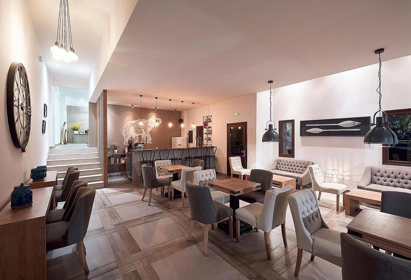 فندق Glavas Inn